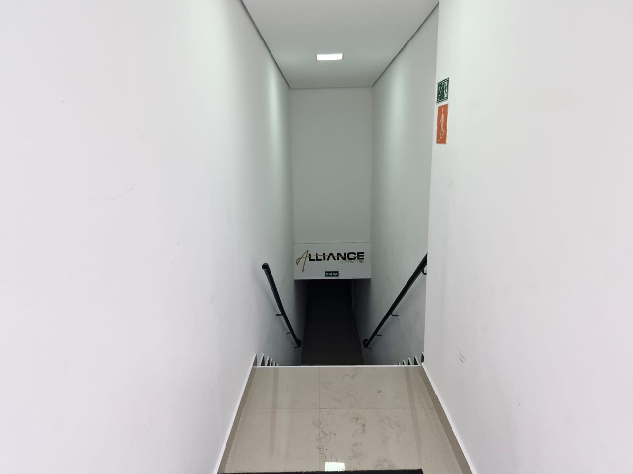 Loja-Salão à venda e aluguel, 974m² - Foto 9