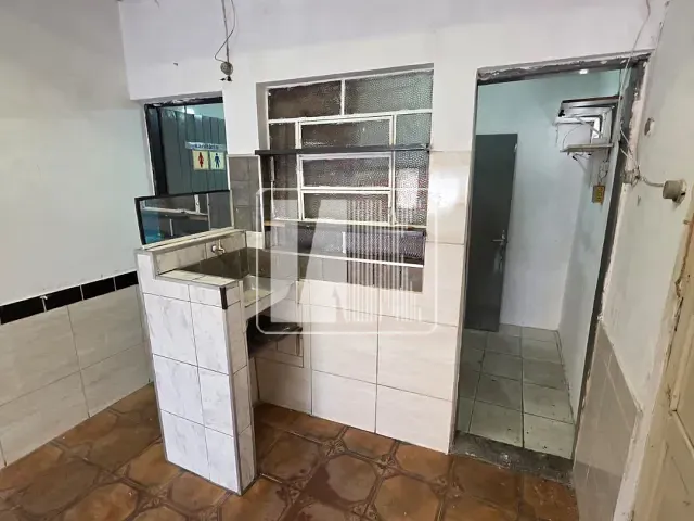 Loja com 35m², para alugar, no bairro Vila Palmares em Santo André