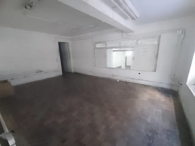Loja com 400m², para alugar, no bairro Água Rasa em São Paulo