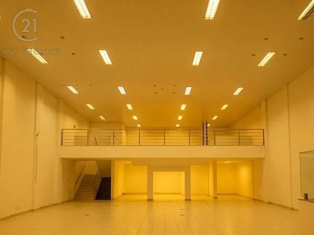 Loja com 400m², para alugar, no bairro Jardim Higienópolis em Londrina