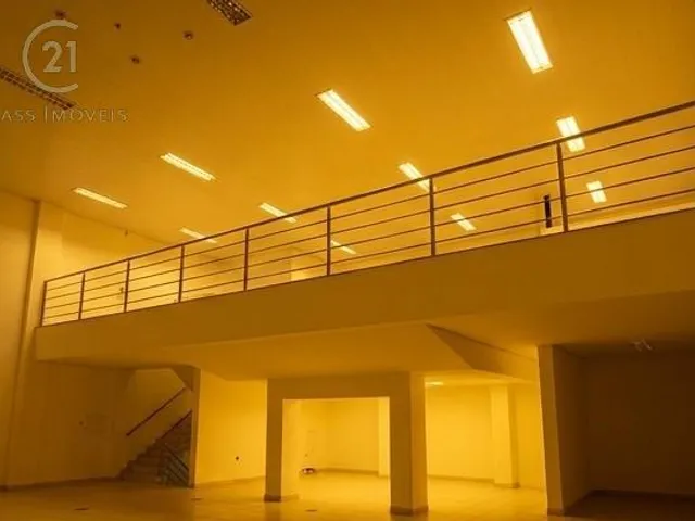 Loja com 400m², para alugar, no bairro Jardim Higienópolis em Londrina