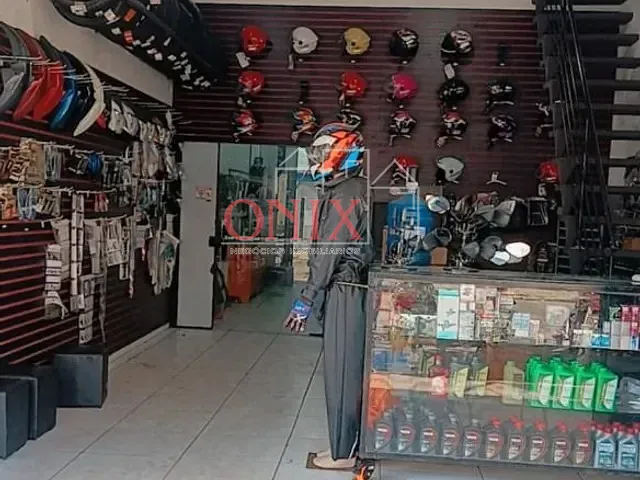 Loja com 200m², para alugar, no bairro Jundiapeba em Mogi das Cruzes