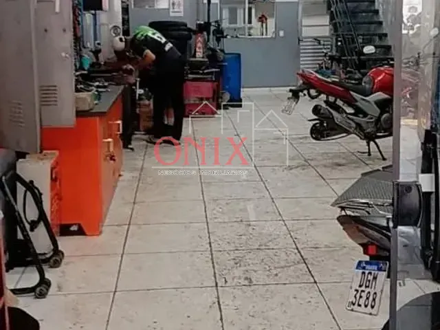 Loja com 200m², para alugar, no bairro Jundiapeba em Mogi das Cruzes