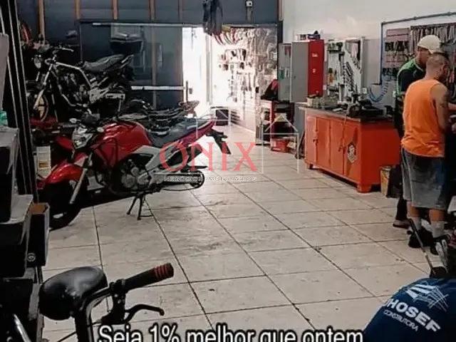 Loja com 200m², para alugar, no bairro Jundiapeba em Mogi das Cruzes