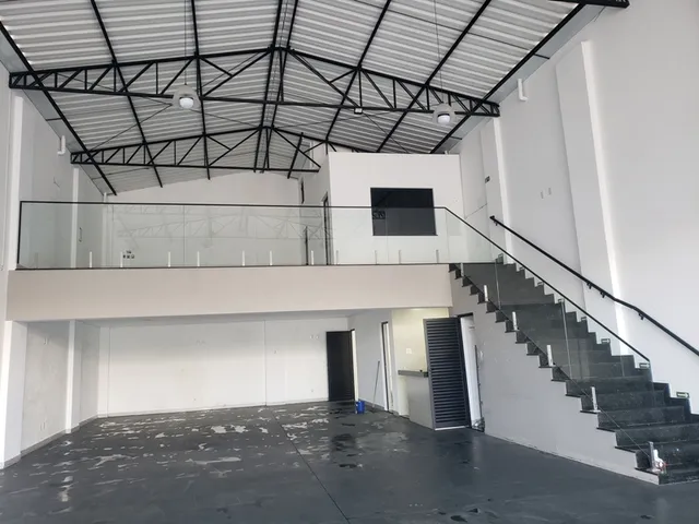Foto do Loja - Salão Comercial para locação, Vila Pompéia, Campinas, SP | Imobiliária Santa Luzia