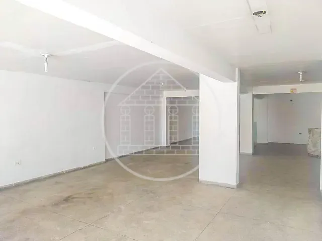Loja com 105m², para alugar, no bairro Jordanopolis em São Paulo