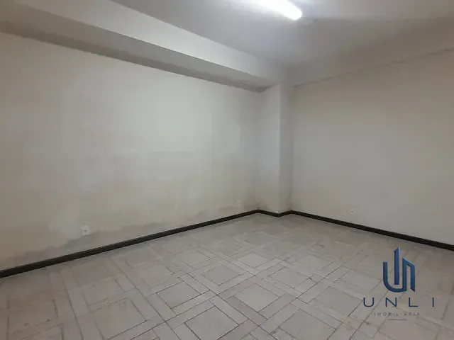 Loja para alugar, no bairro Aterrado em Volta Redonda