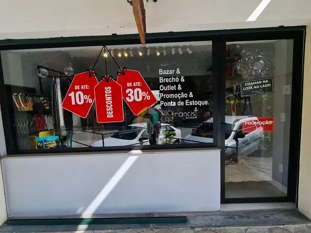 Loja com 48m², à venda, no bairro Corrêas em Petrópolis