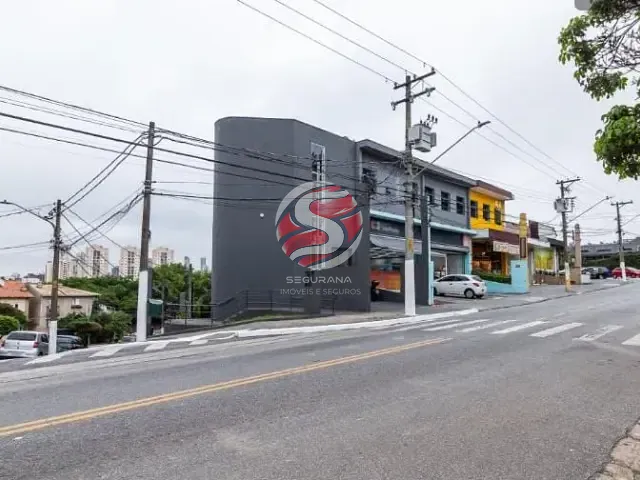 Loja com 724m², para alugar, no bairro Vila Carrão em São Paulo