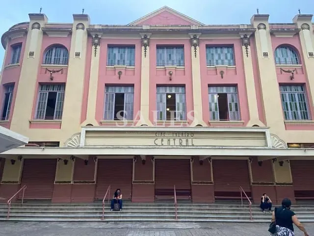 Loja com 60m², para alugar, no bairro Centro em Juiz de Fora