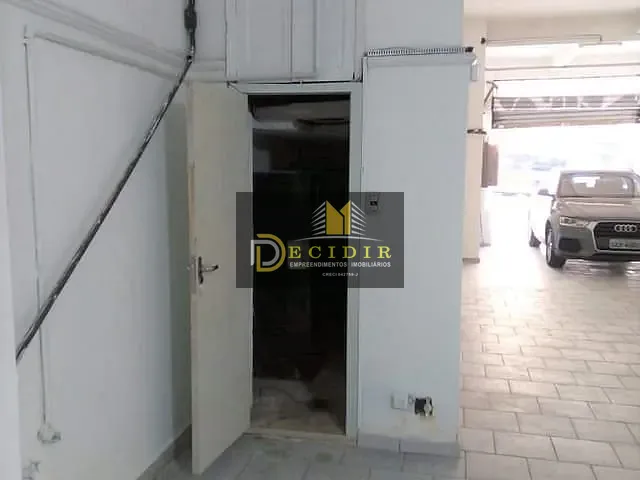 Loja com 205m², para alugar, no bairro Liberdade em São Paulo