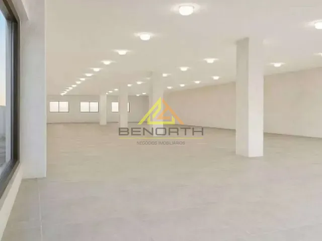 Loja com 774m², para alugar, no bairro Vila Regente Feijó em São Paulo