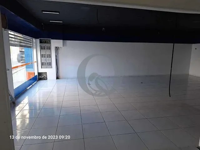 Loja para alugar, no bairro Vila Regente Feijó em São Paulo