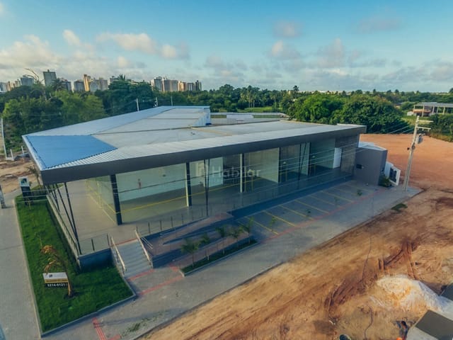 Loja com 1390m², para alugar, no bairro Jardins em Aracaju
