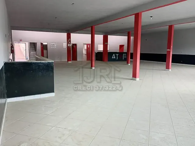 Loja com 380m², para alugar, no bairro Matriz em Mauá