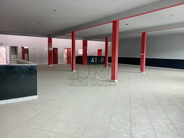 Loja com 380m², para alugar, no bairro Matriz em Mauá