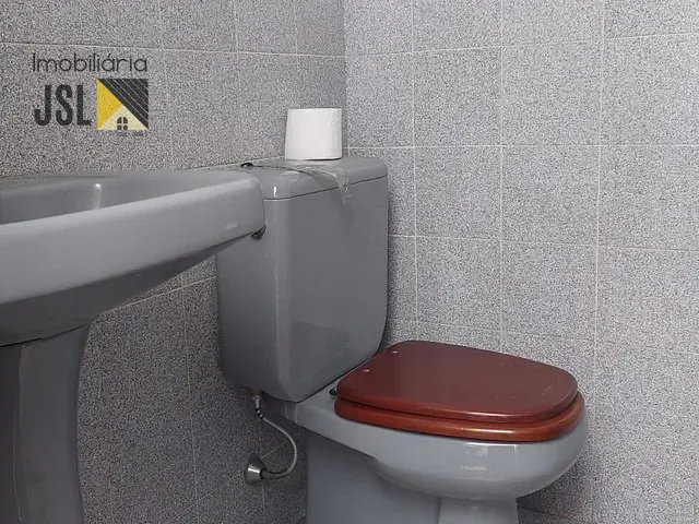 Loja com 148m², à venda ou para alugar, no bairro Centro em Caçapava