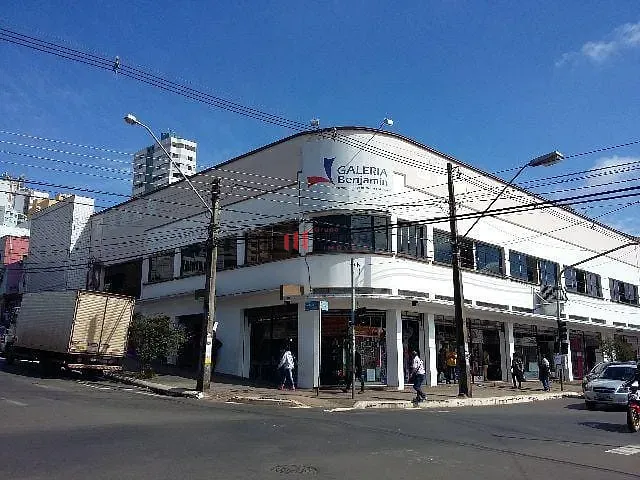 Loja com 4m², à venda, no bairro Centro em Londrina