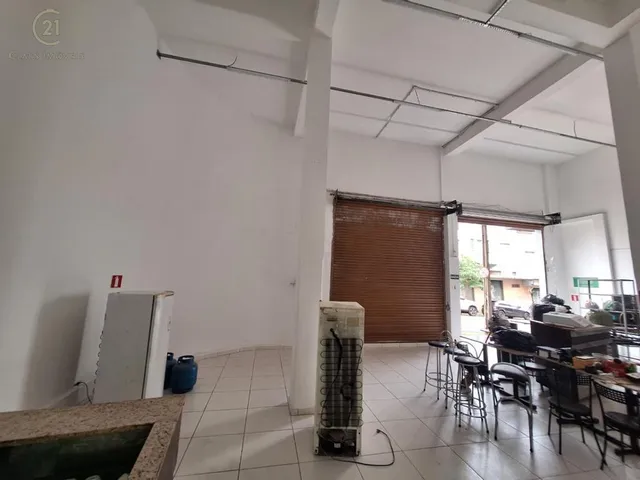 Loja com 90m², para alugar, no bairro Centro em Londrina