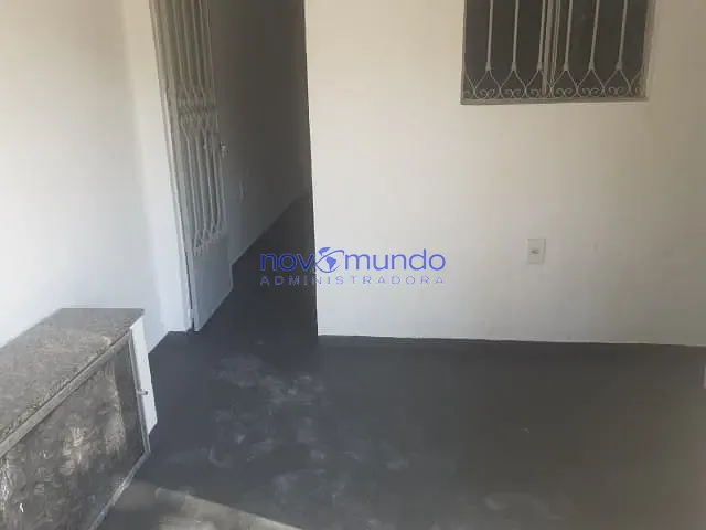 Loja com 25m², para alugar, no bairro Ramos em Rio de Janeiro