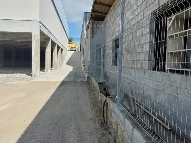 Loja para alugar, no bairro centro em Paulo Lopes