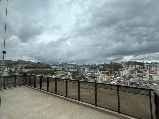 Loja à venda, no bairro Centro em Juiz de Fora