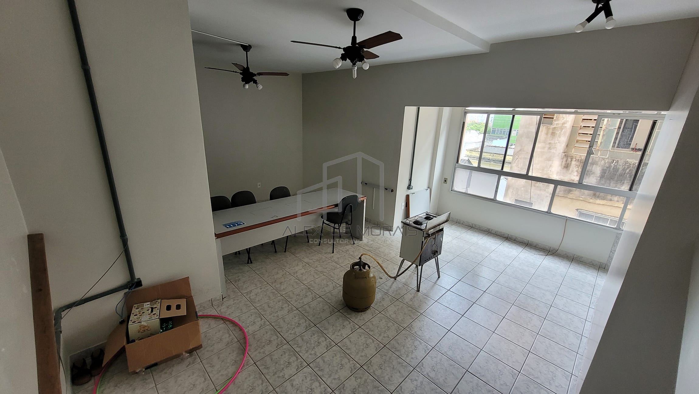 Loja-Salão, 104 m² - Foto 1