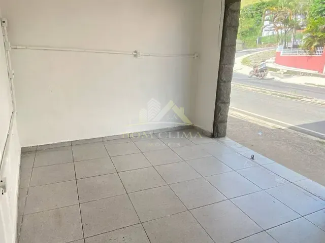 Loja com 20m², para alugar, no bairro Santa Terezinha em Juiz de Fora