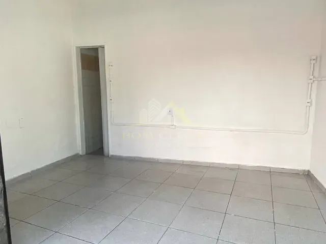Loja com 20m², para alugar, no bairro Santa Terezinha em Juiz de Fora