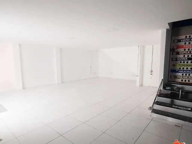Loja para alugar, no bairro Campina em Belém