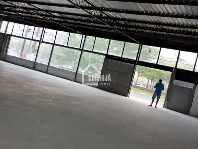 Loja para alugar, no bairro Enseada em Guarujá