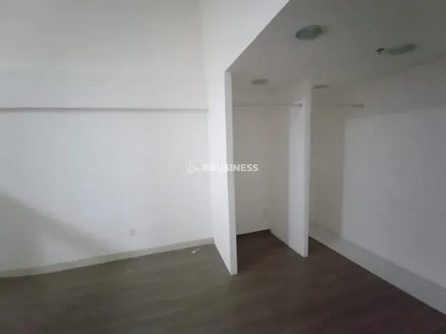 Loja com 30m², à venda, no bairro Centro em Campos dos Goytacazes