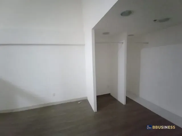 Loja com 30m², à venda, no bairro Centro em Campos dos Goytacazes