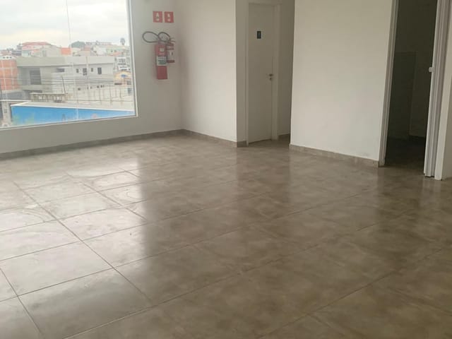 Foto do Loja - Loja para locação, Jardim Adriana, Guarulhos, SP | Imobiliária Compare