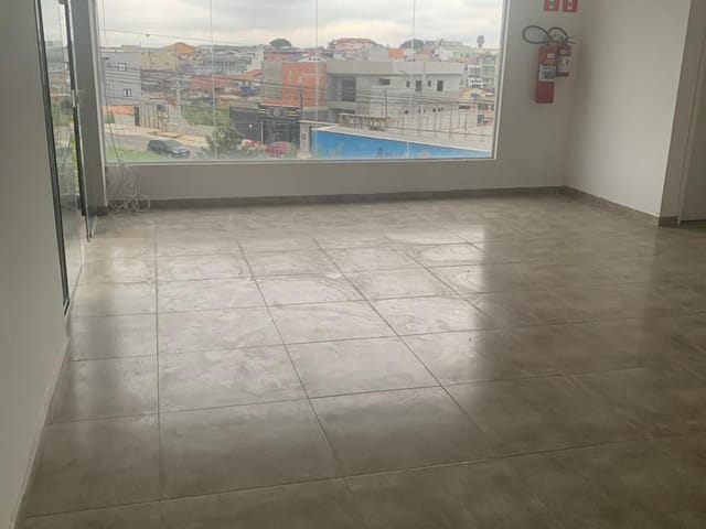 Foto do Loja - Loja para locação, Jardim Adriana, Guarulhos, SP | Imobiliária Compare