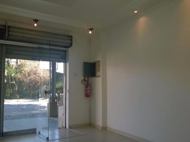 Foto do Loja - Loja comercial para locação, Jardim Ismênia, São José dos Campos. | INDEPENDENCE NEGOCIOS IMOBILIARIOS LTDA