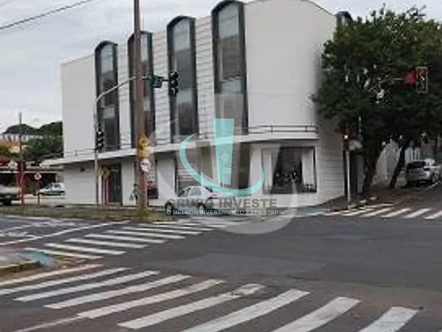 Prédio com 652m², à venda ou para alugar, no bairro CENTRO em ARARAQUARA