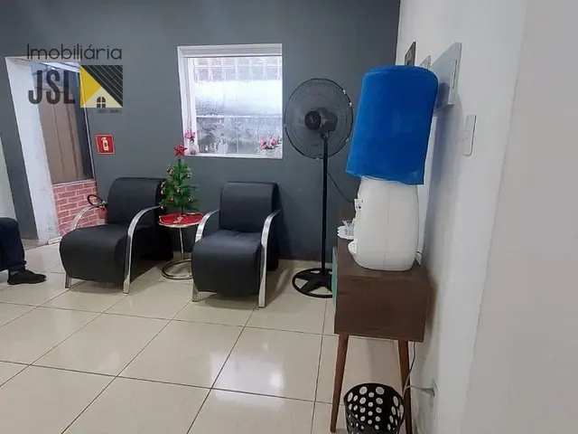 Loja com 122m², à venda ou para alugar, no bairro Centro em Caçapava