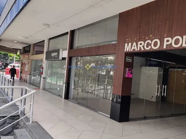 Loja com 28m², para alugar, no bairro Corrêas em Petrópolis