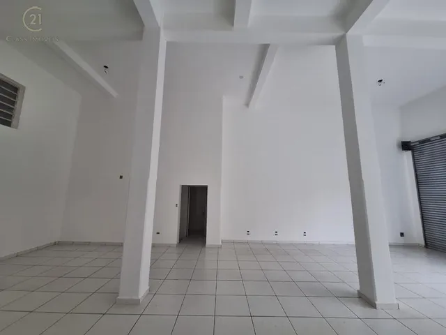 Loja com 90m², para alugar, no bairro Centro em Londrina