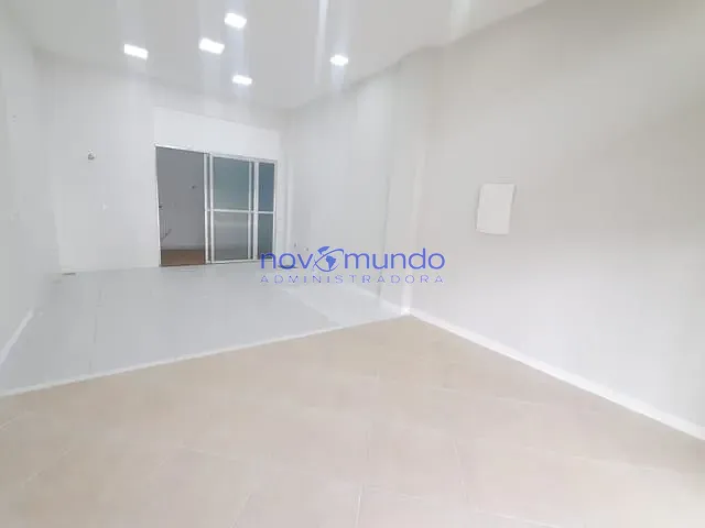 Loja para alugar, no bairro Vila Kosmos em Rio de Janeiro