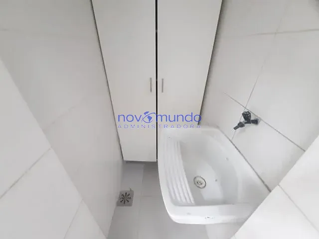 Loja para alugar, no bairro Vila Kosmos em Rio de Janeiro