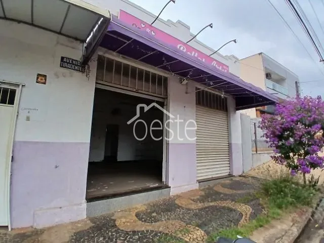Loja com 50m², para alugar, no bairro Vila Mac Knight em Santa Bárbara D'Oeste