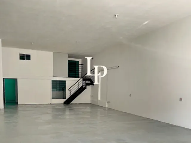 Loja para alugar, no bairro Parque da Vila Prudente em São Paulo