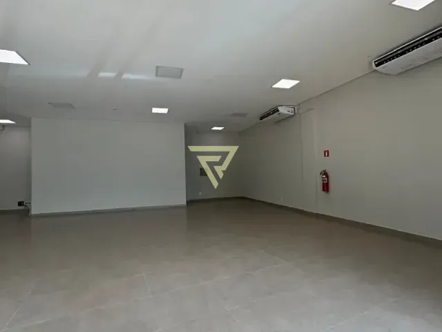 Loja com 112m², para alugar, no bairro Jardim Sumaré em Ribeirão Preto