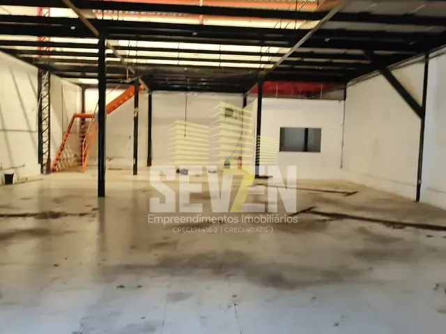 Loja com 542m², à venda ou para alugar, no bairro Centro em Bauru