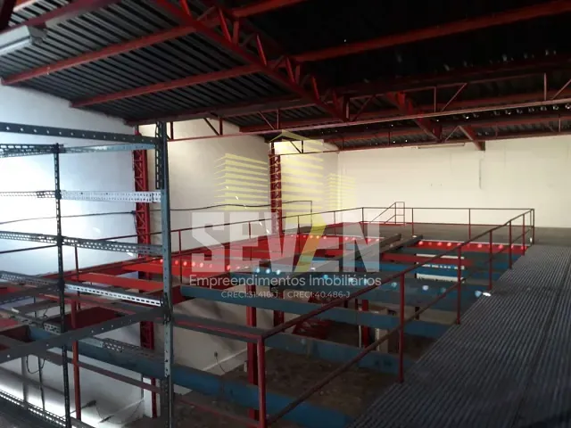 Loja com 542m², à venda ou para alugar, no bairro Centro em Bauru
