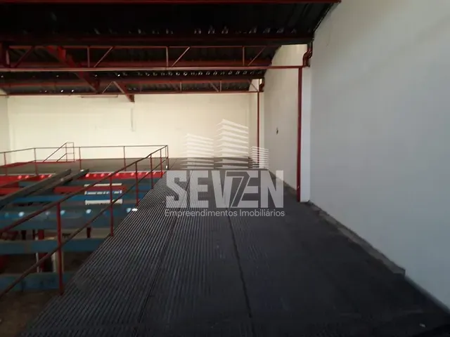 Loja com 542m², à venda ou para alugar, no bairro Centro em Bauru