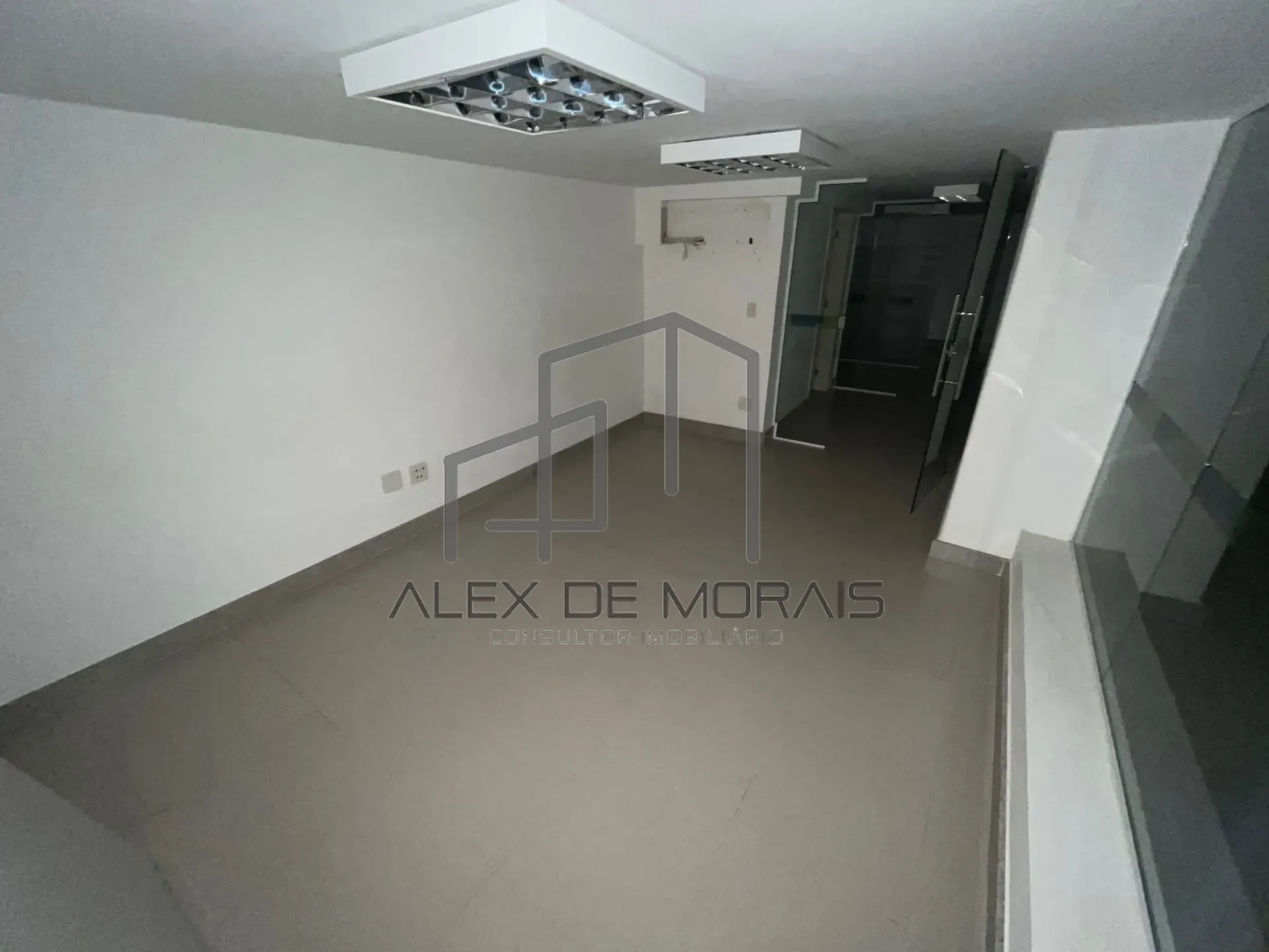 Loja-Salão, 365 m² - Foto 47