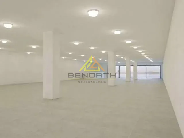 Loja com 514m², para alugar, no bairro Vila Regente Feijó em São Paulo